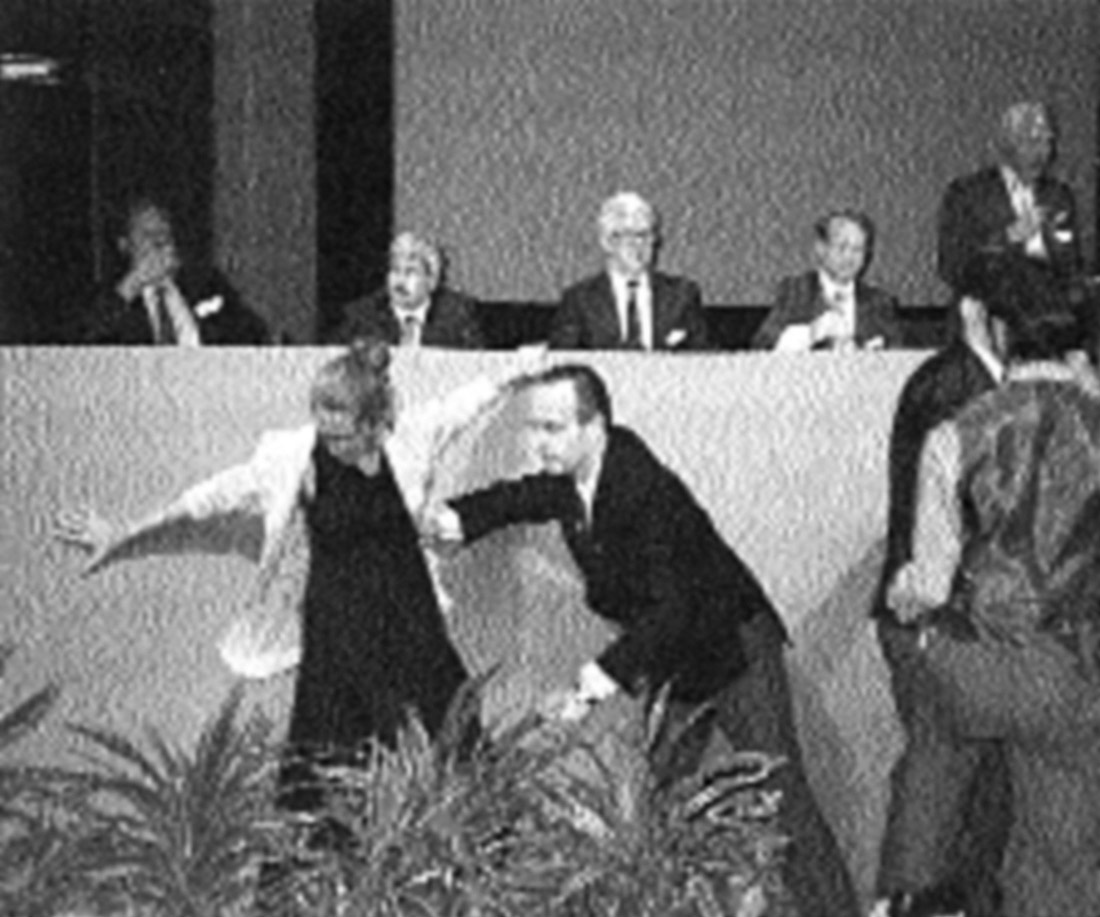 Anti-road protesters at Newbury contractors Costain's AGM