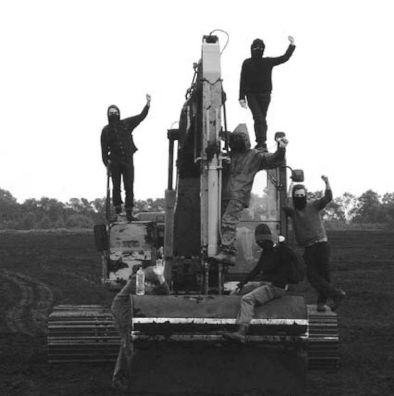 Notts EF! action against peat mining at Hatfield Moor